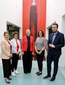 Antrittsbesuch bei der Thüringer Justizministerin v.l.: Daniela Müller-Erbe, Barbara Zwinkau (Vorsitzende), Beate Meißner, Patricia Neumann, Max Bretzmann