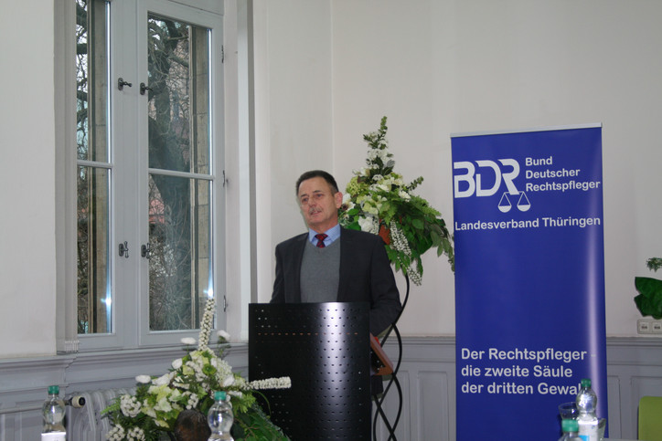 Thüringer Rechtspflegertag 2016 Florschütz Herr Michael Florschütz vom Thüringer Oberlandesgericht berichtete u.a. zu den Themen Pebb§y Fortschreibung 2014, Dienstpostenbewertung und den Überlegungen zur alternierenden Telearbeit