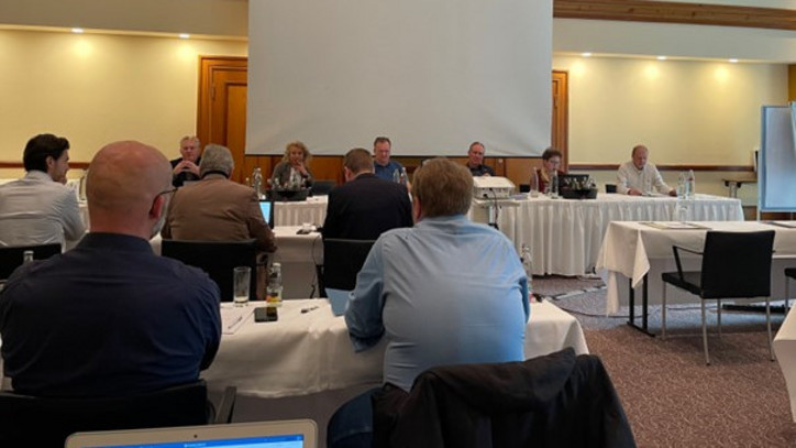 Frühjahrssitzung des Präsidiums des Bundes Deutscher Rechtspfleger 2022 Blick in den Saal der Frühjahrssitzung des Präsidiums des Bundes Deutscher Rechtspfleger 2022
