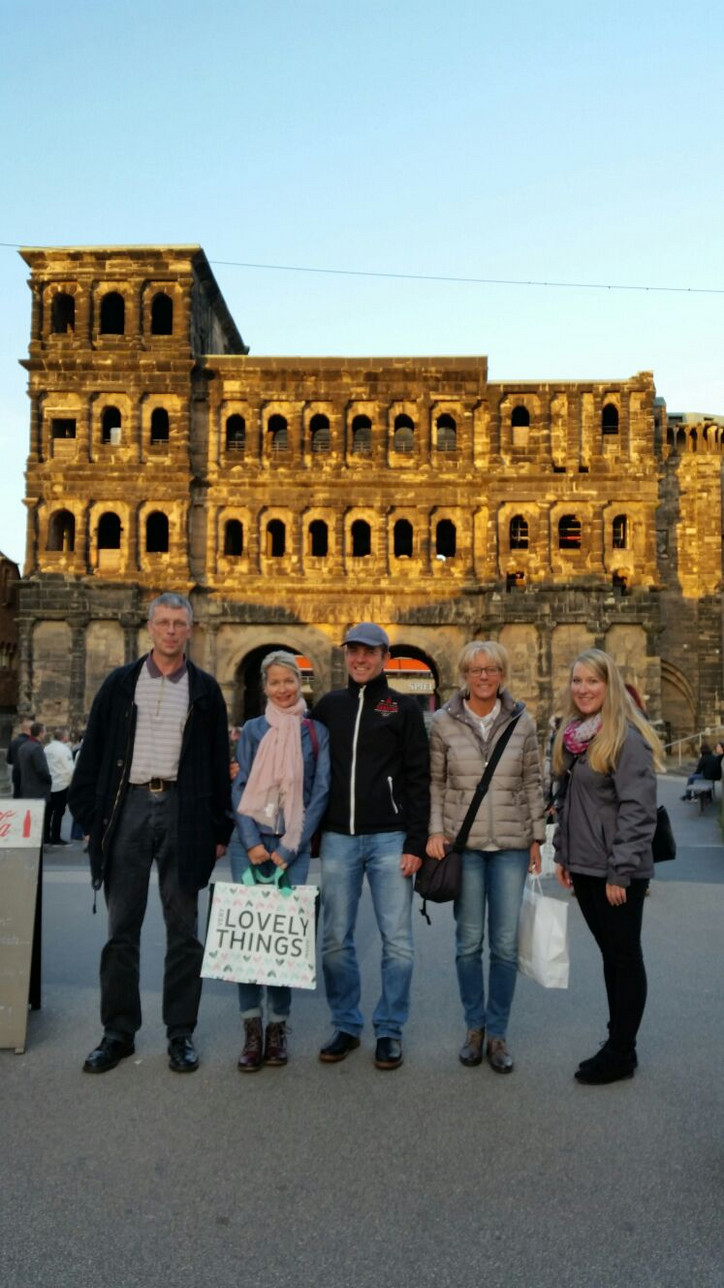 Thüringer BDR Delegation vor der Porta Nigra in Trier Thüringer BDR Delegation vor der Porta Nigra in Trier
